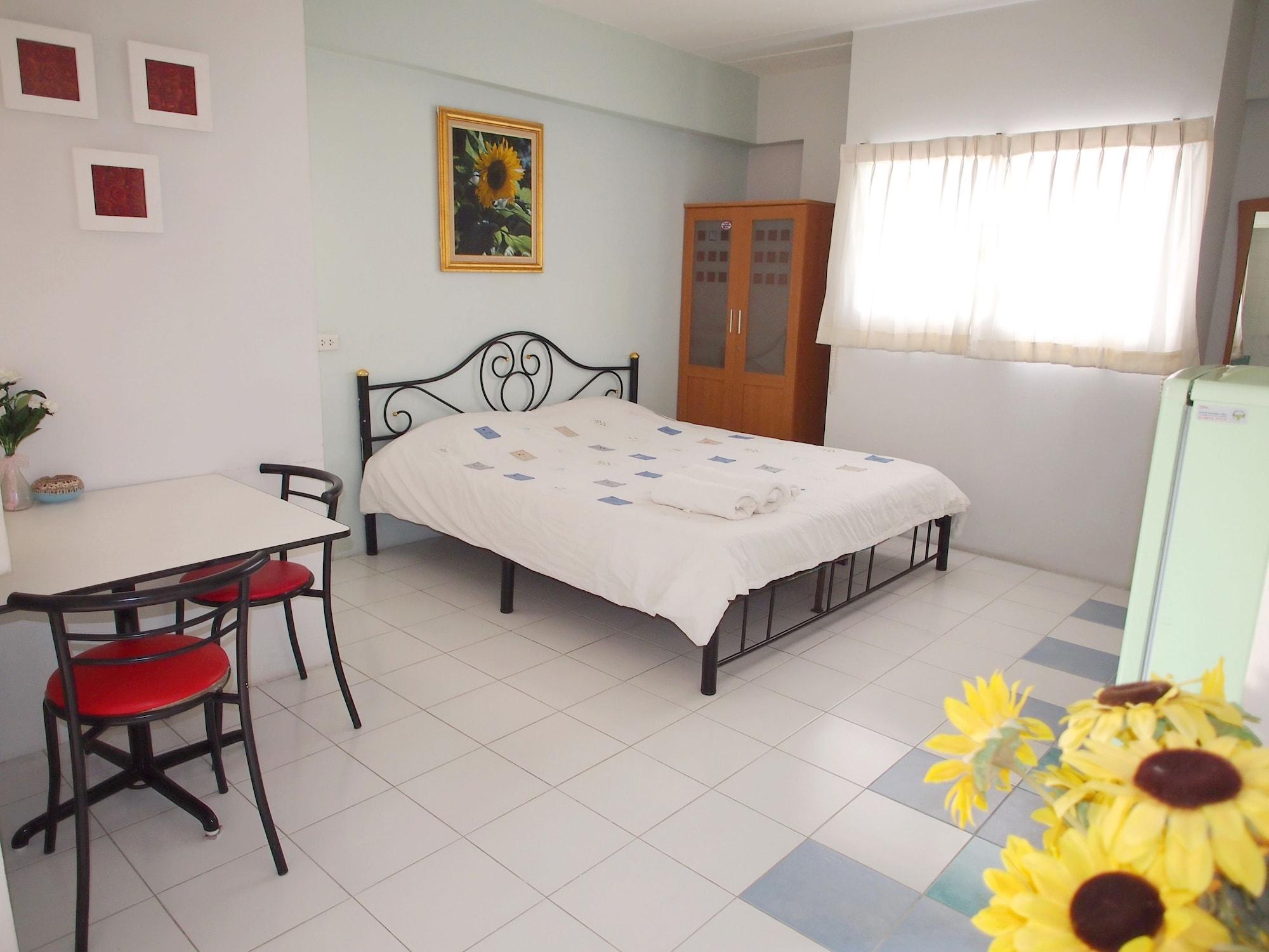 Thanapa Mansion Bangkok Ngoại thất bức ảnh
