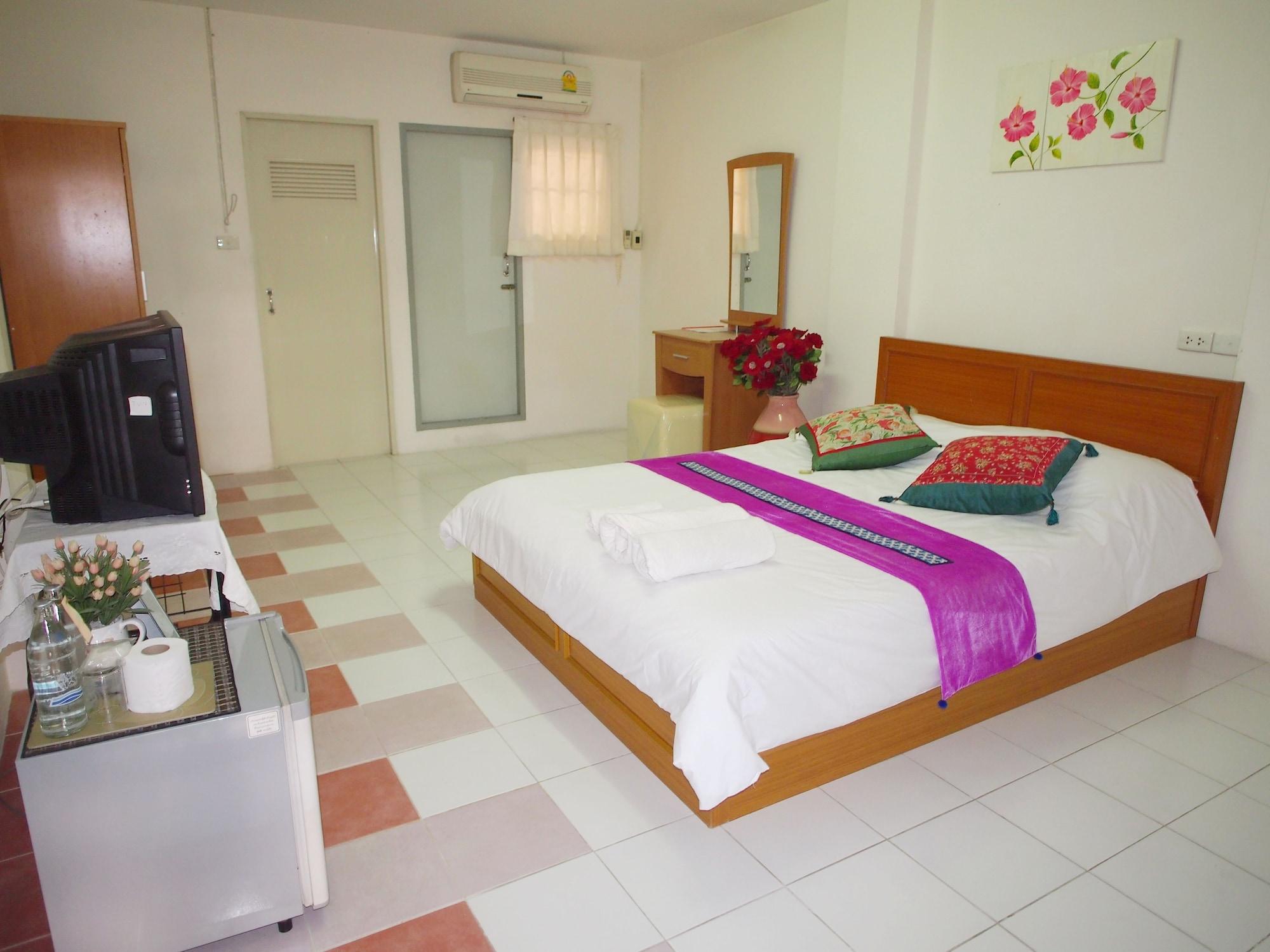 Thanapa Mansion Bangkok Ngoại thất bức ảnh