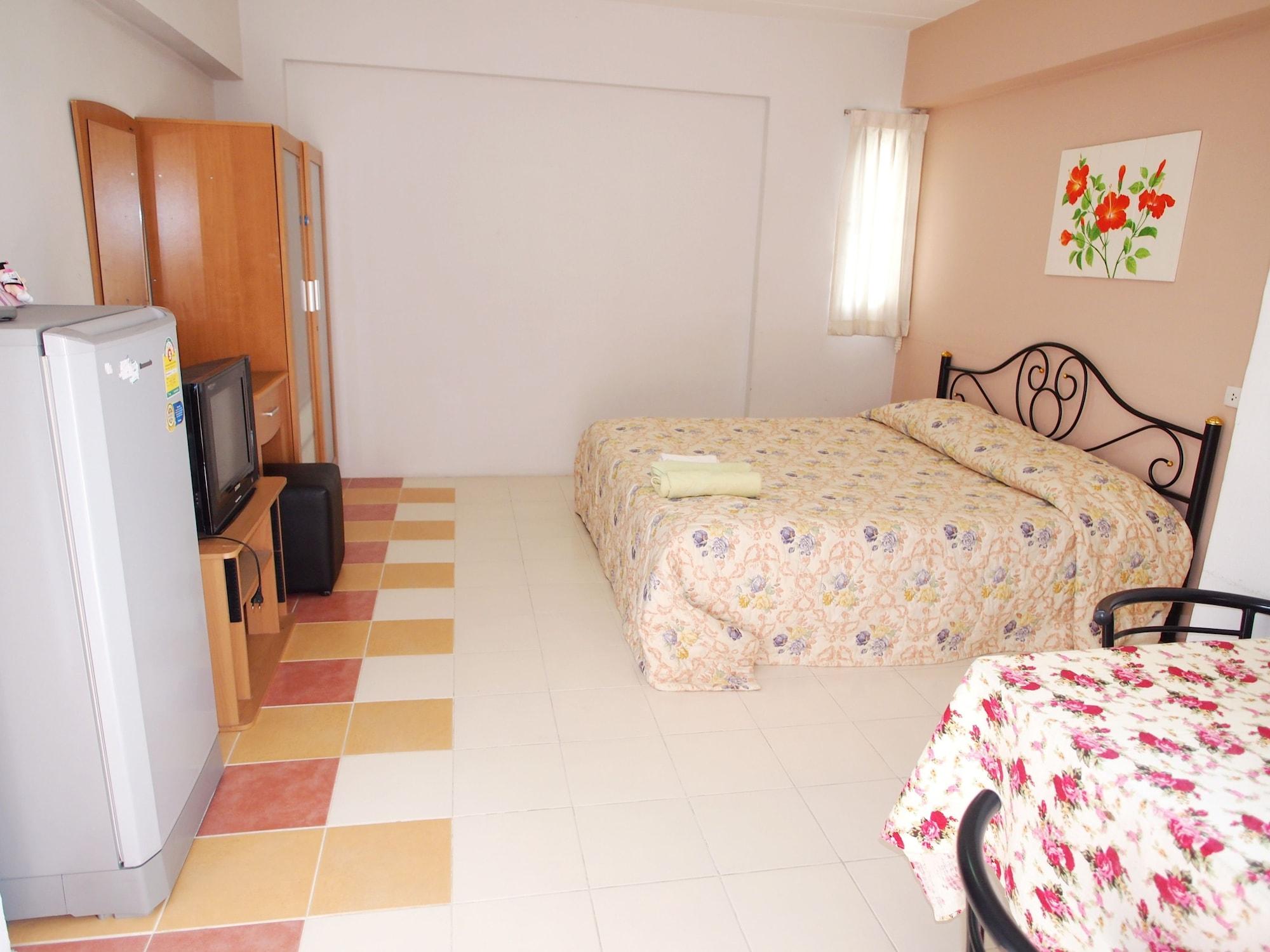 Thanapa Mansion Bangkok Ngoại thất bức ảnh