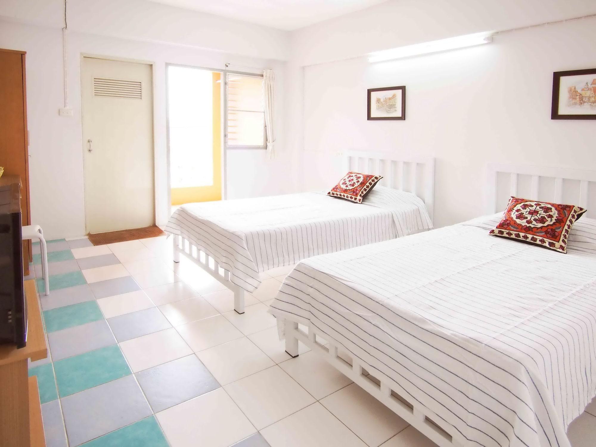 Thanapa Mansion Bangkok Ngoại thất bức ảnh