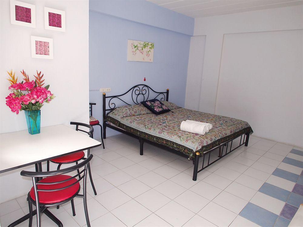 Thanapa Mansion Bangkok Ngoại thất bức ảnh
