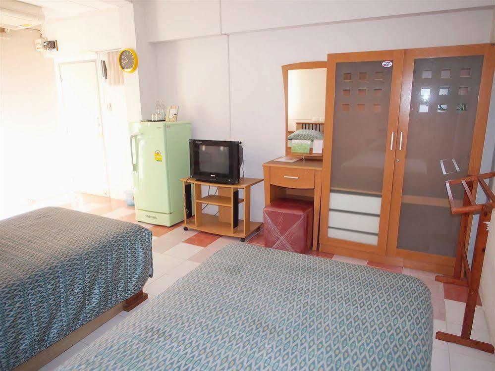Thanapa Mansion Bangkok Ngoại thất bức ảnh