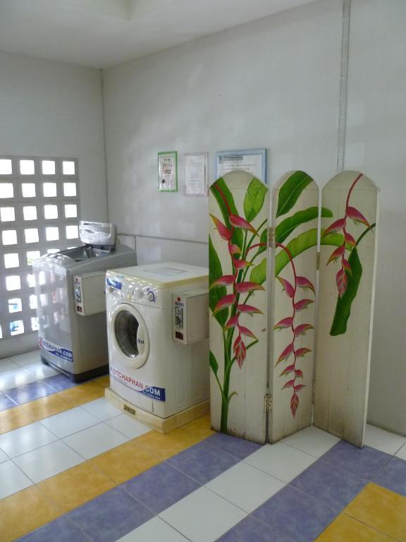 Thanapa Mansion Bangkok Ngoại thất bức ảnh